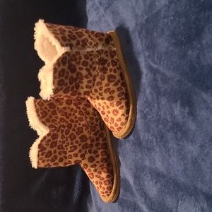 Faux Fur Lined Leapoard Toddler 5/6 Boots